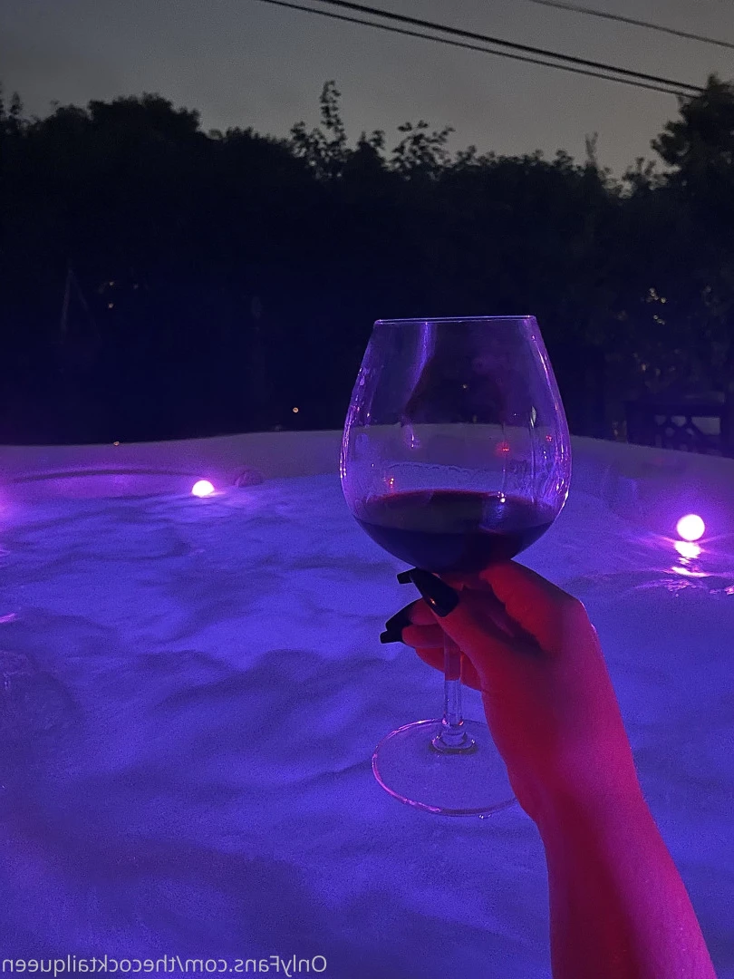 Alyssa [ thecocktailqueen ] Onlyfans leaked photo 10036324 on Hotleaks.tv