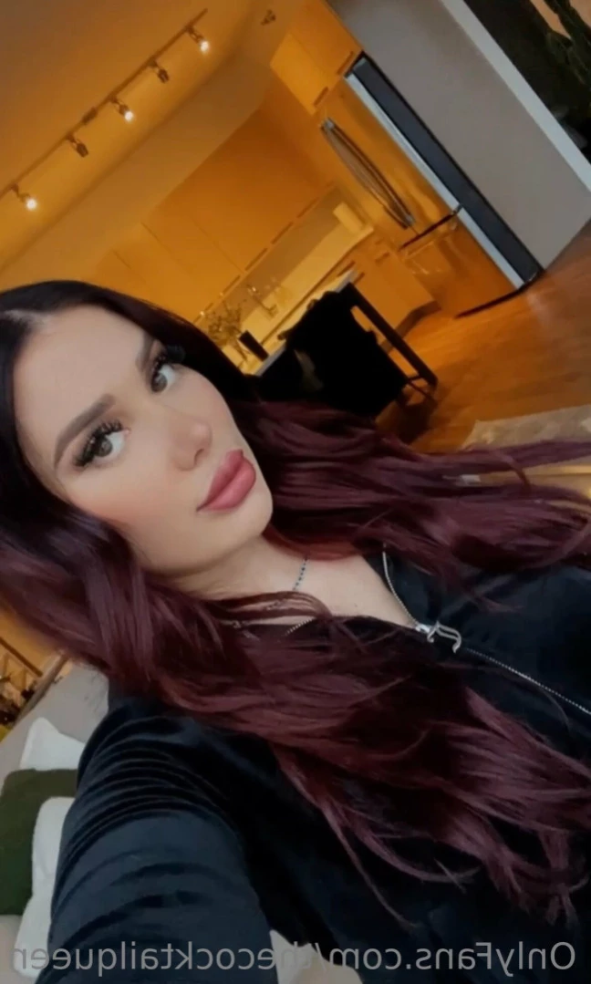 Alyssa [ thecocktailqueen ] Onlyfans leaked photo 14345471 on Hotleaks.tv