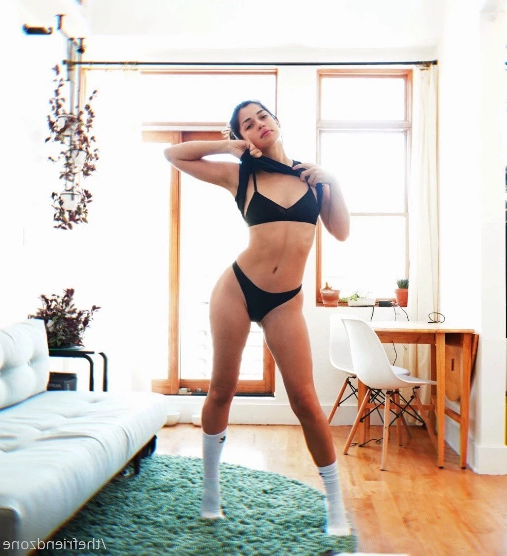 Cyn [ thefriendzone ] Onlyfans leaked photo 2666807 on Hotleaks.tv