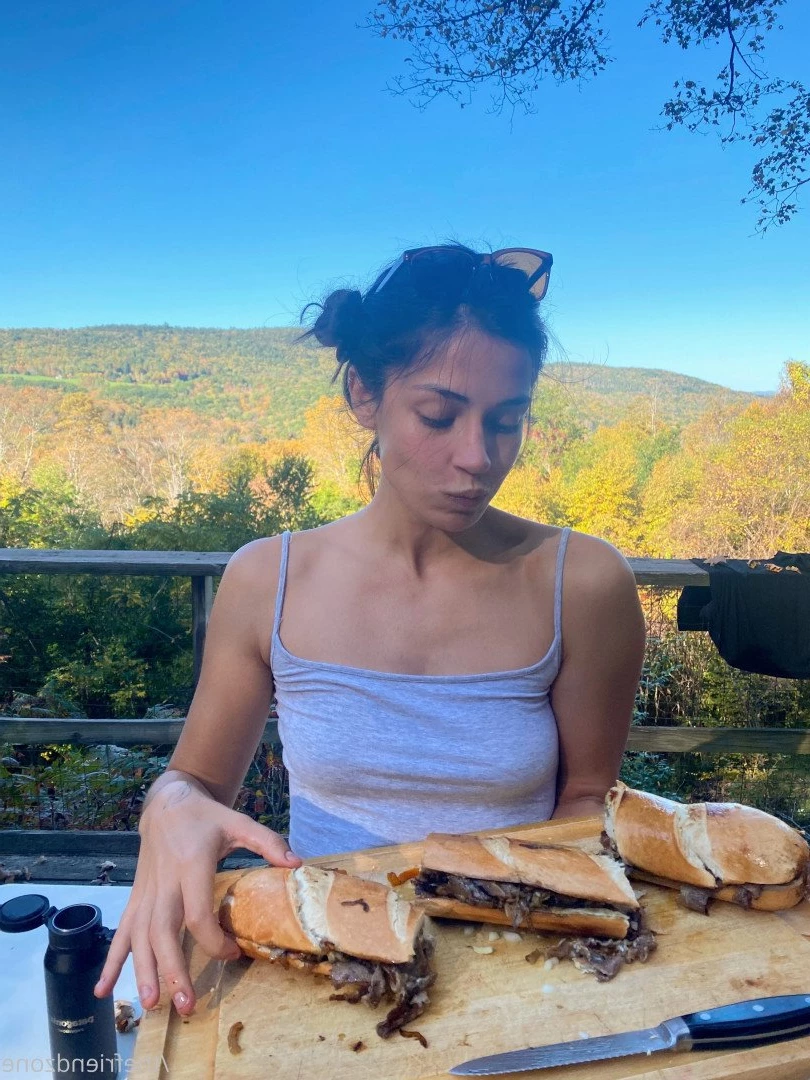 Cyn [ thefriendzone ] Onlyfans leaked photo 2668495 on Hotleaks.tv