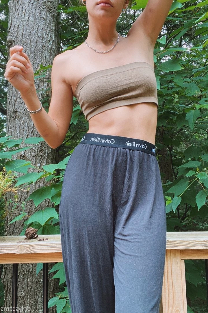 Cyn [ thefriendzone ] Onlyfans leaked photo 2670549 on Hotleaks.tv