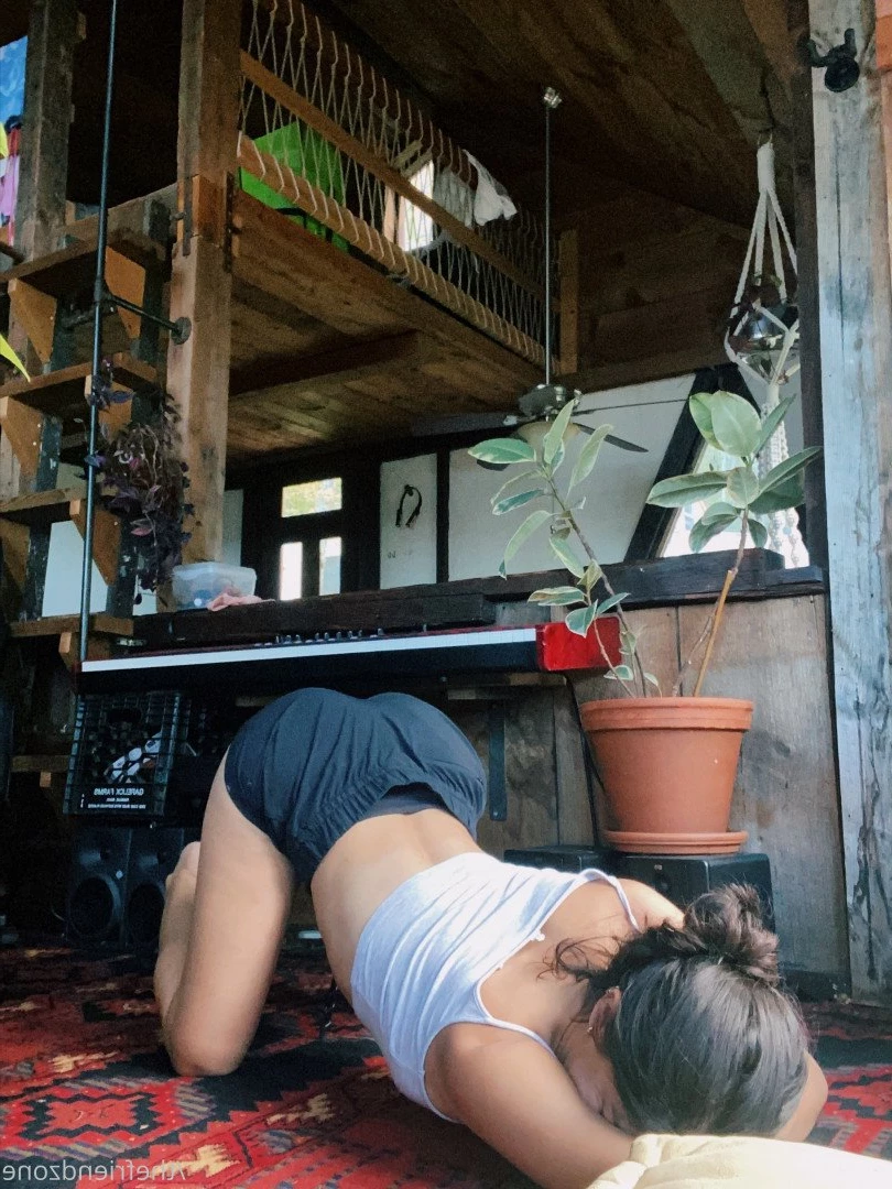 Cyn [ thefriendzone ] Onlyfans leaked photo 2671052 on Hotleaks.tv