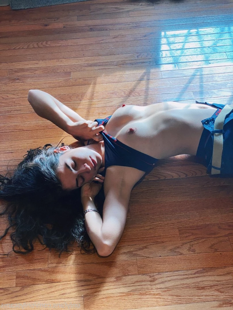 Cyn [ thefriendzone ] Onlyfans leaked photo 2674214 on Hotleaks.tv