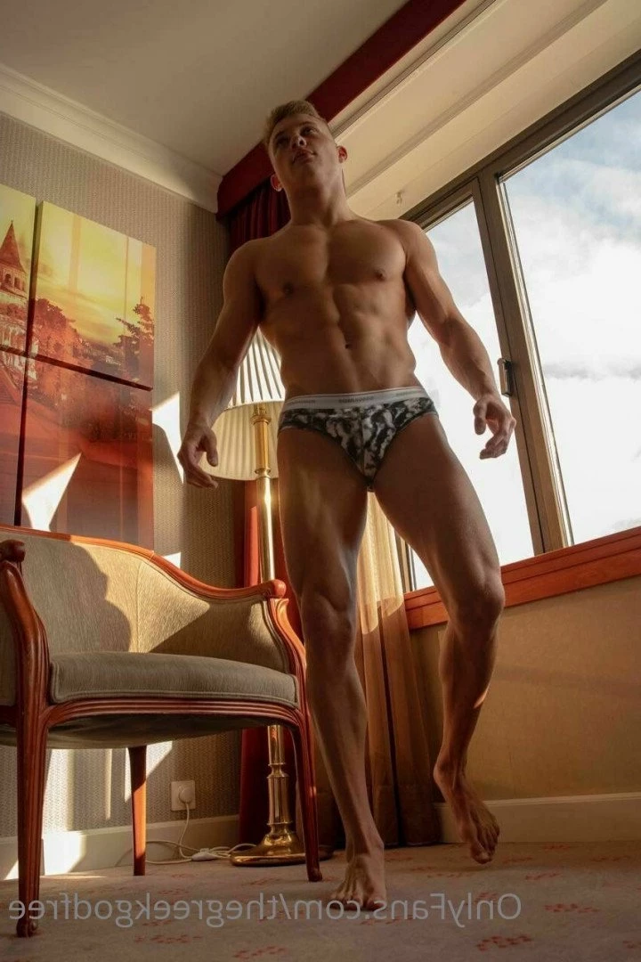 TheGreekGod FREE PAGE TOP 0% CREATOR [ thegreekgodfree ] Onlyfans leaked photo 2903564 on Hotleaks.tv