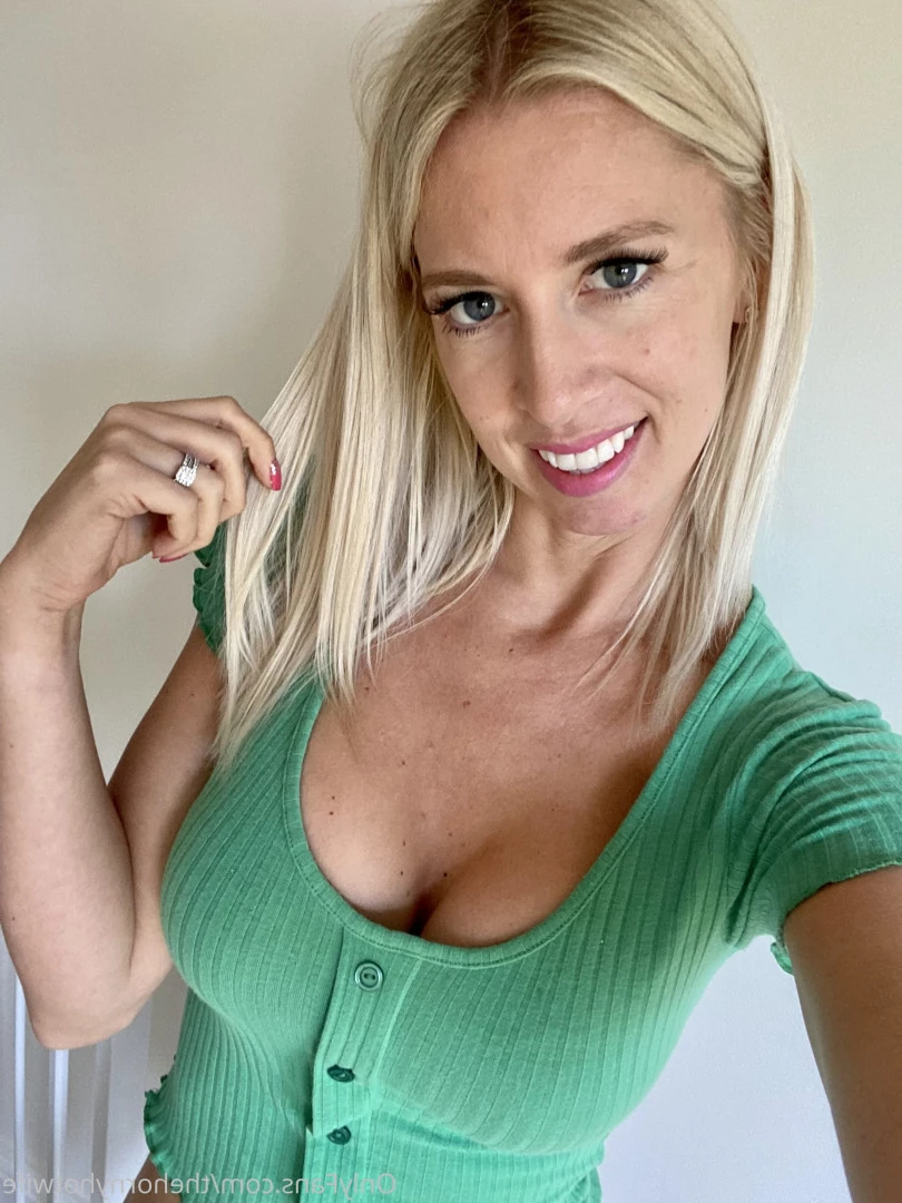 The Horny Hotwife [ thehornyhotwife ] Onlyfans leaked photo 6121595 on Hotleaks.tv