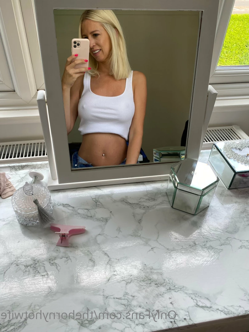 The Horny Hotwife [ thehornyhotwife ] Onlyfans leaked photo 6126108 on Hotleaks.tv