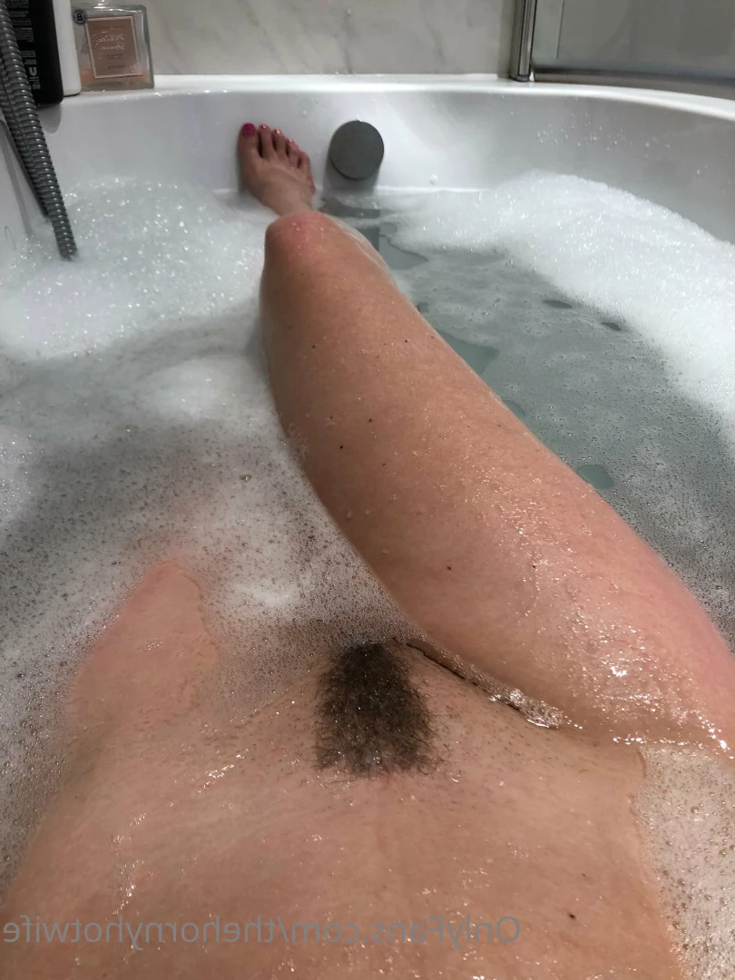 The Horny Hotwife [ thehornyhotwife ] Onlyfans leaked photo 6128185 on Hotleaks.tv