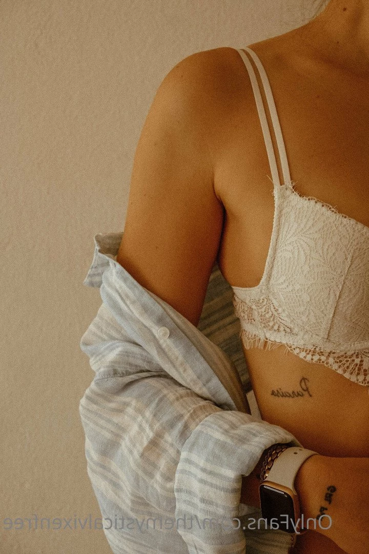 Emma [ themysticalvixenxclusive ] Onlyfans leaked photo 2721532 on Hotleaks.tv
