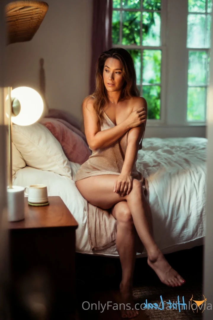 Eva Lovia® [ fallinlovia ] Onlyfans leaked photo 11463992 on Hotleaks.tv
