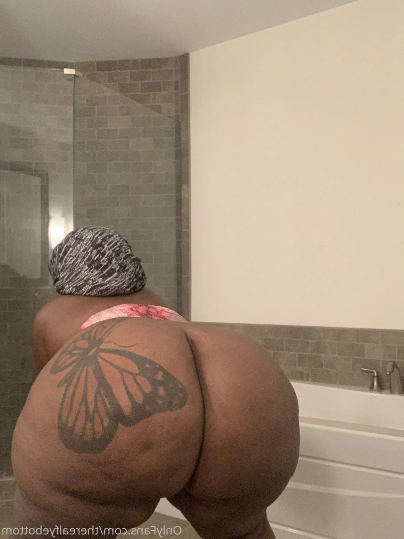 The real fyebottom [ therealfyebottom ] Onlyfans leaked photo 9132495 on Hotleaks.tv