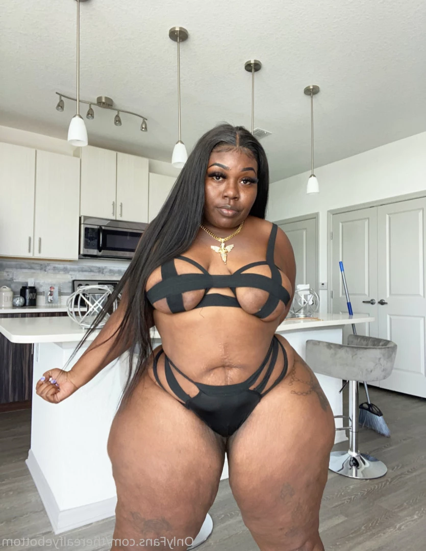 The real fyebottom [ therealfyebottom ] Onlyfans leaked photo 9133024 on Hotleaks.tv