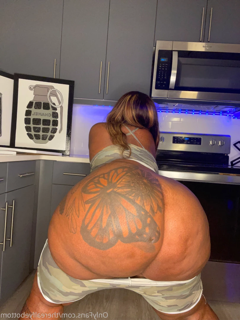 The real fyebottom [ therealfyebottom ] Onlyfans leaked photo 9133199 on Hotleaks.tv