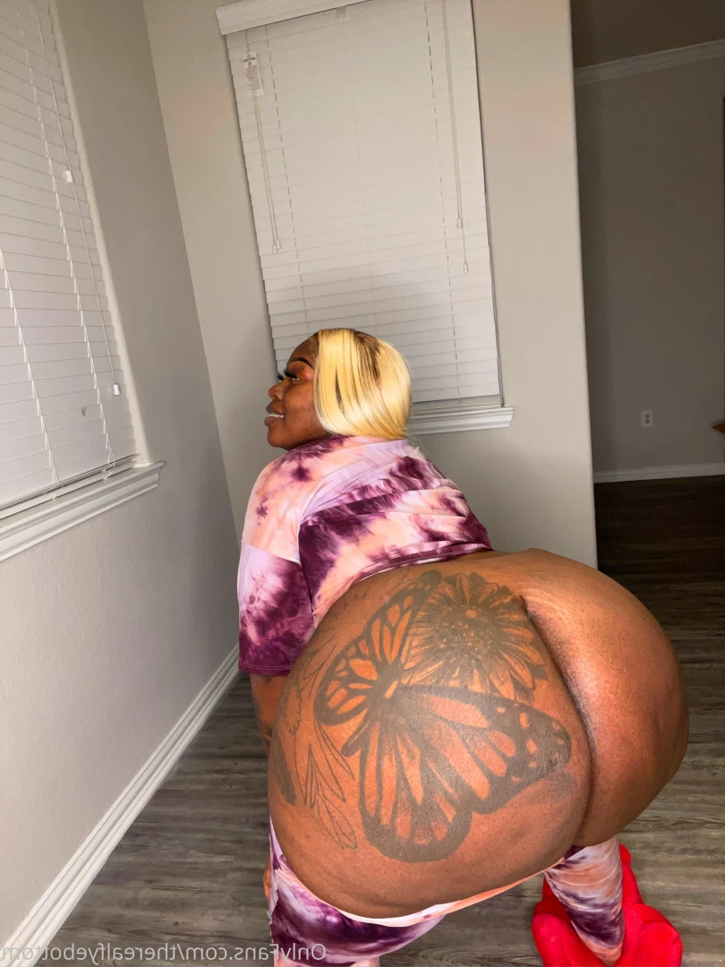 The real fyebottom [ therealfyebottom ] Onlyfans leaked photo 9133781 on Hotleaks.tv