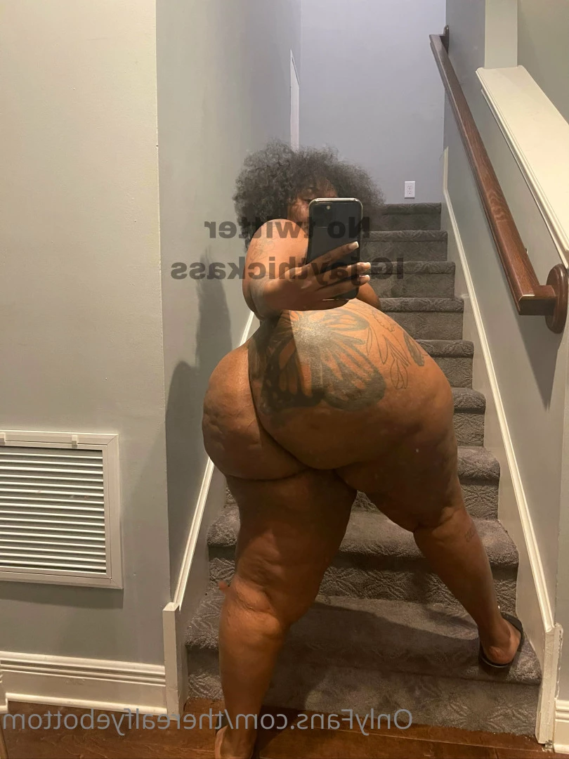 The real fyebottom [ therealfyebottom ] Onlyfans leaked photo 9134111 on Hotleaks.tv