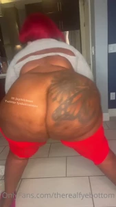 The real fyebottom [ therealfyebottom ] Onlyfans leaked video 12373677 on Hotleaks.tv