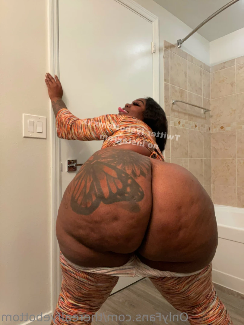 The real fyebottom [ therealfyebottom ] Onlyfans leaked photo 12853447 on Hotleaks.tv