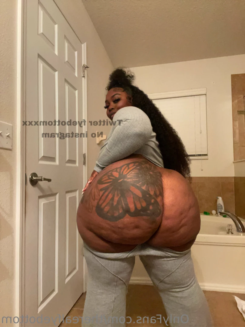 The real fyebottom [ therealfyebottom ] Onlyfans leaked photo 13901117 on Hotleaks.tv