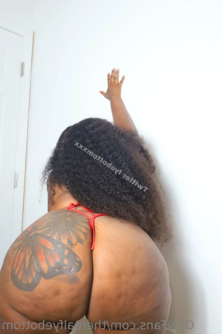 The real fyebottom [ therealfyebottom ] Onlyfans leaked photo 15538730 on Hotleaks.tv