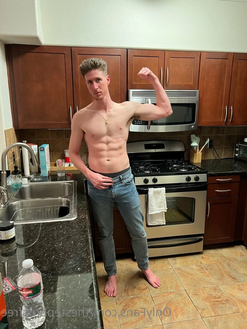 The Step Bros Free [ thestepbrosfree ] Onlyfans leaked photo 2652100 on Hotleaks.tv