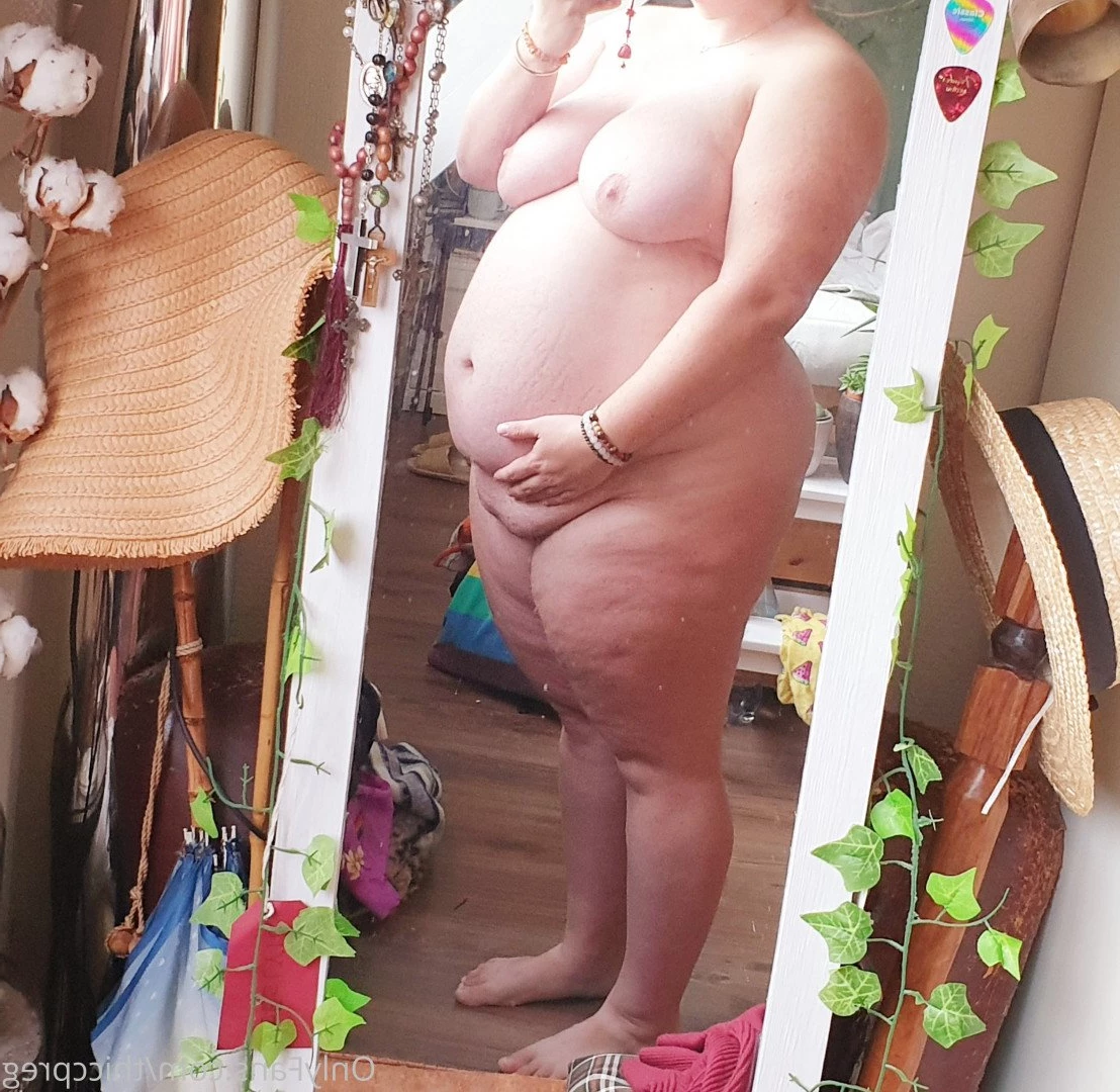 💘 ThiccPreg 💖 [ thiccpreg ] Onlyfans leaked photo 2615542 on Hotleaks.tv