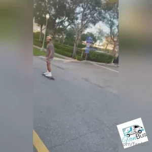 The Fan Bus [ fanbus ] Onlyfans leaked video 1390252 on Hotleaks.tv