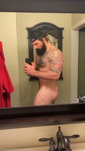 5833643