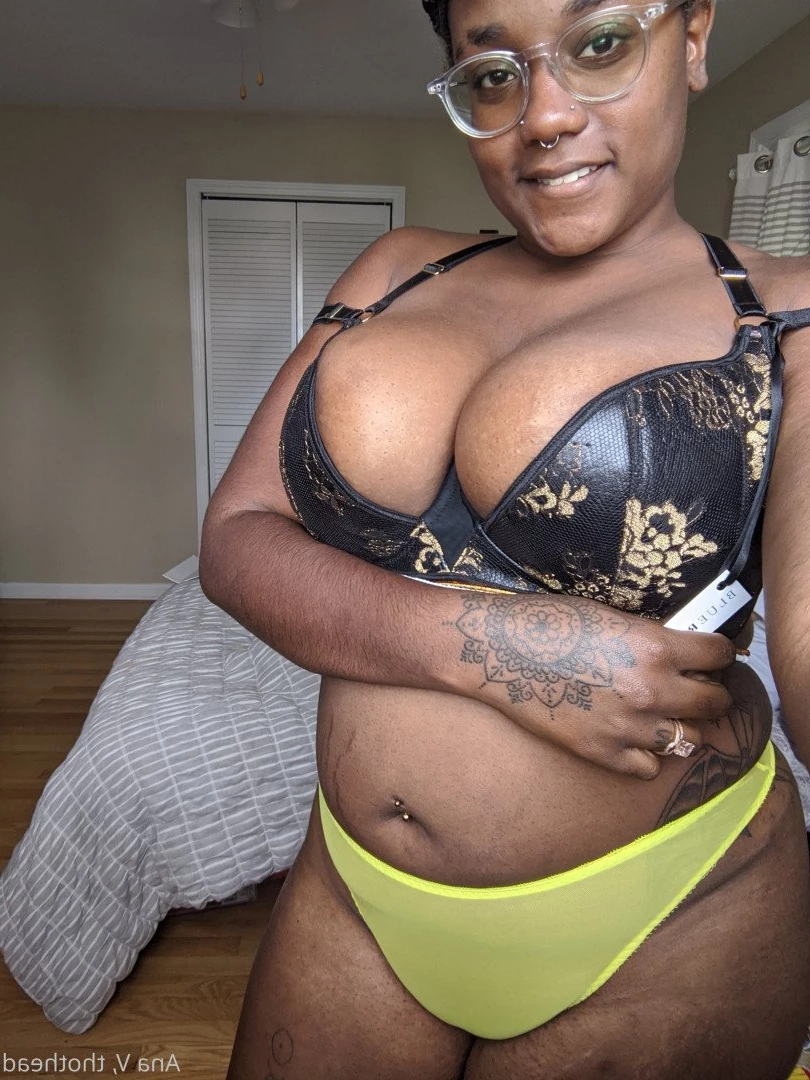 Ana V 👑 [ thothead ] Onlyfans leaked photo 2674605 on Hotleaks.tv