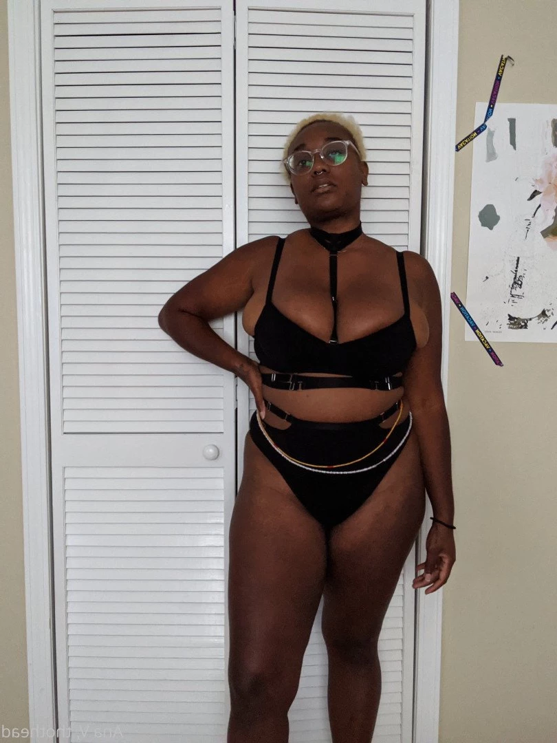 Ana V 👑 [ thothead ] Onlyfans leaked photo 2682541 on Hotleaks.tv