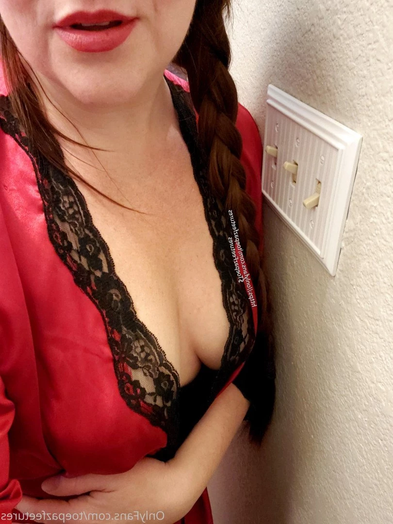 toepazfeetures Onlyfans leaked photo 2641523 on Hotleaks.tv