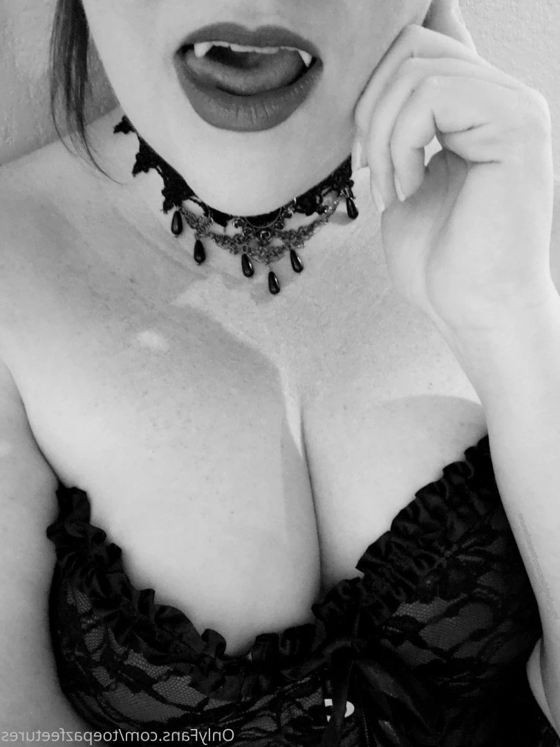 toepazfeetures Onlyfans leaked photo 2644855 on Hotleaks.tv