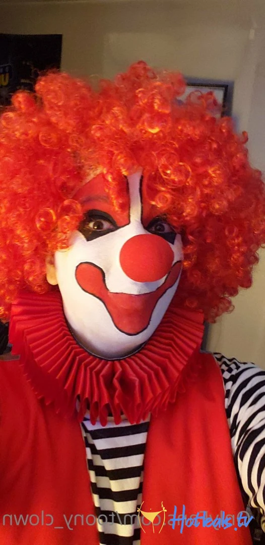 Trixy the Clown [ toony_clown ] Onlyfans leaked photo 2636003 on Hotleaks.tv