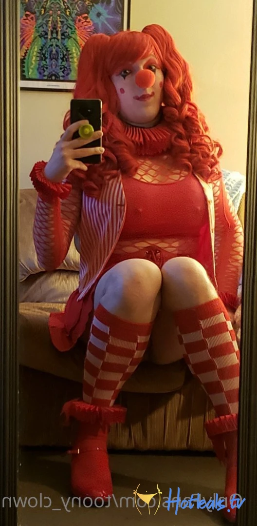 Trixy the Clown [ toony_clown ] Onlyfans leaked photo 2636012 on Hotleaks.tv