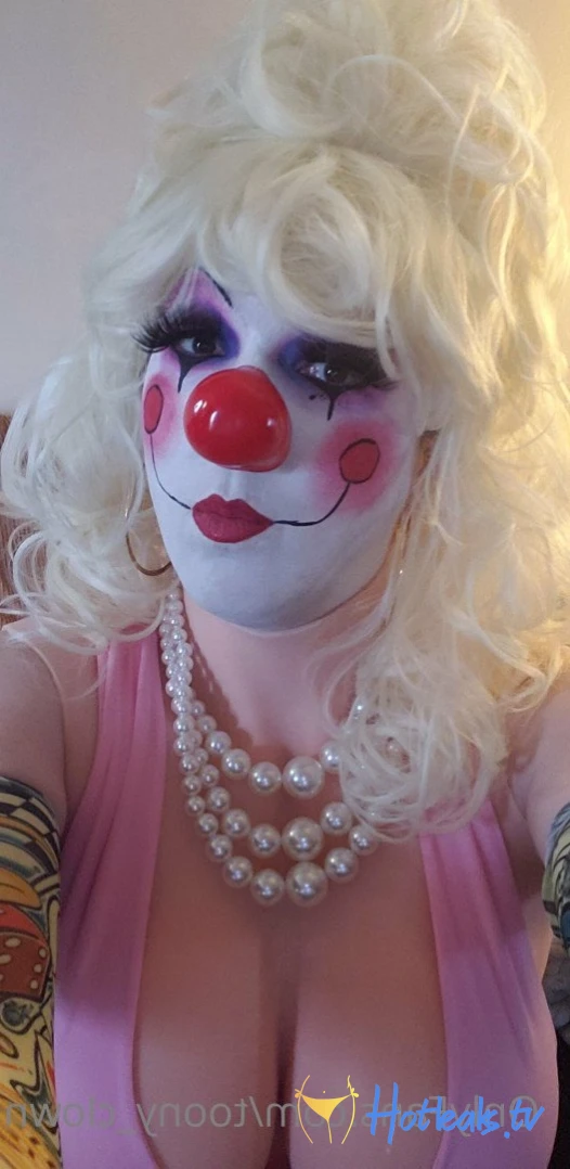 Trixy the Clown [ toony_clown ] Onlyfans leaked photo 2636220 on Hotleaks.tv