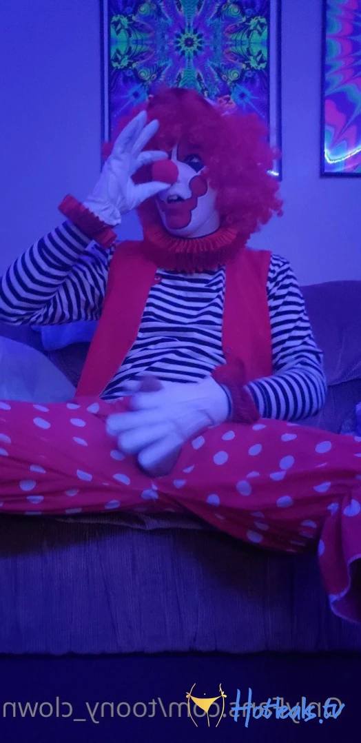 Trixy the Clown [ toony_clown ] Onlyfans leaked photo 2636328 on Hotleaks.tv