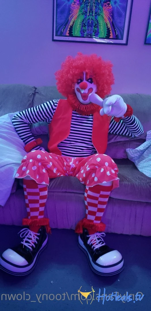 Trixy the Clown [ toony_clown ] Onlyfans leaked photo 2636502 on Hotleaks.tv