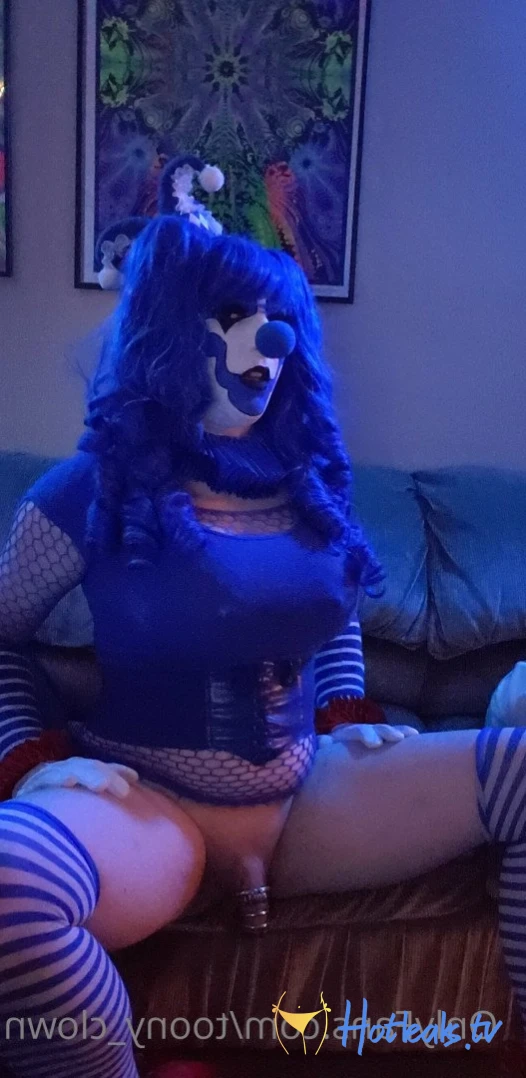 Trixy the Clown [ toony_clown ] Onlyfans leaked photo 2636701 on Hotleaks.tv