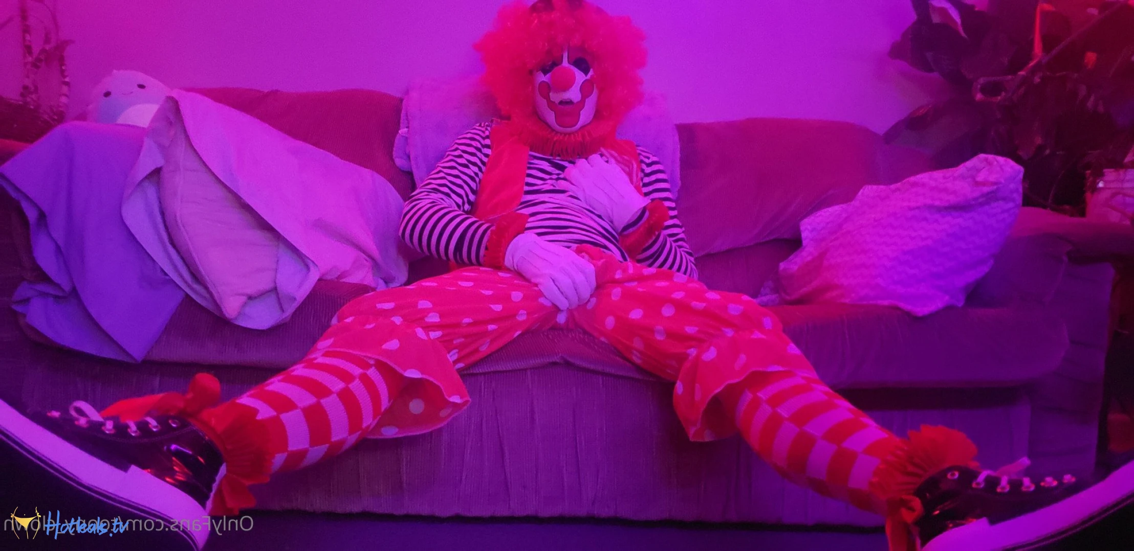 Trixy the Clown [ toony_clown ] Onlyfans leaked photo 2636842 on Hotleaks.tv