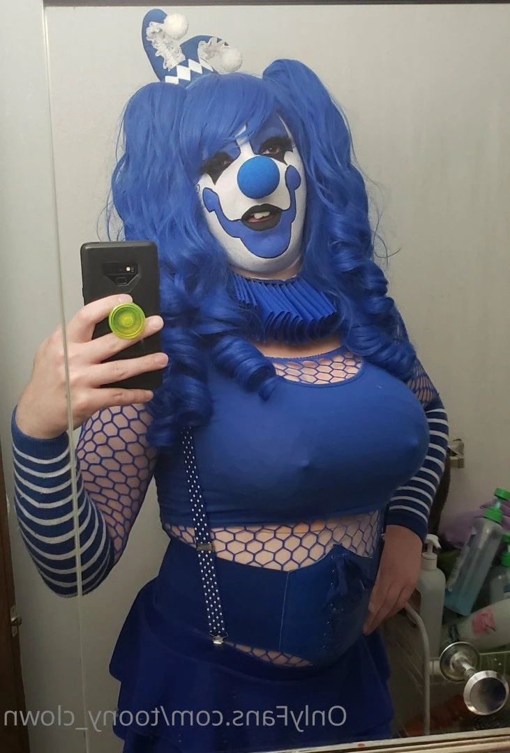 Trixy the Clown [ toony_clown ] Onlyfans leaked photo 2636881 on Hotleaks.tv