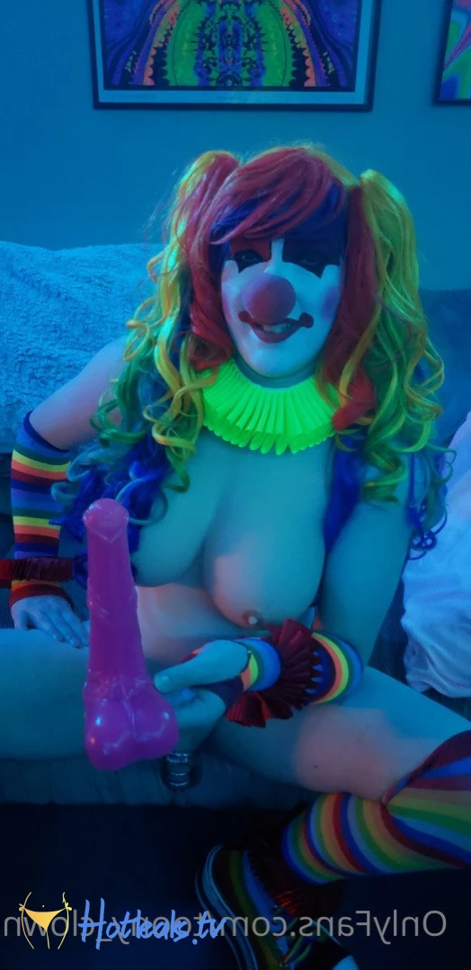 Trixy the Clown [ toony_clown ] Onlyfans leaked photo 2636893 on Hotleaks.tv