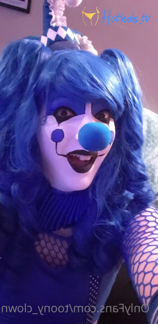 Trixy the Clown [ toony_clown ] Onlyfans leaked photo 2636999 on Hotleaks.tv