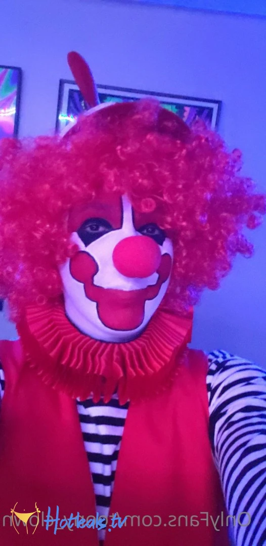 Trixy the Clown [ toony_clown ] Onlyfans leaked photo 2637027 on Hotleaks.tv