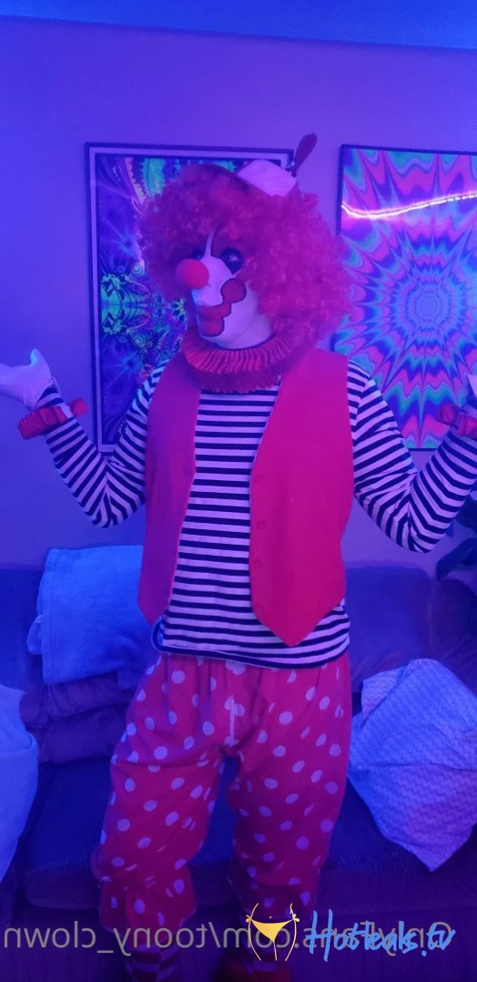 Trixy the Clown [ toony_clown ] Onlyfans leaked photo 2637133 on Hotleaks.tv