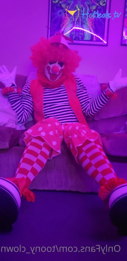 Trixy the Clown [ toony_clown ] Onlyfans leaked photo 2637218 on Hotleaks.tv