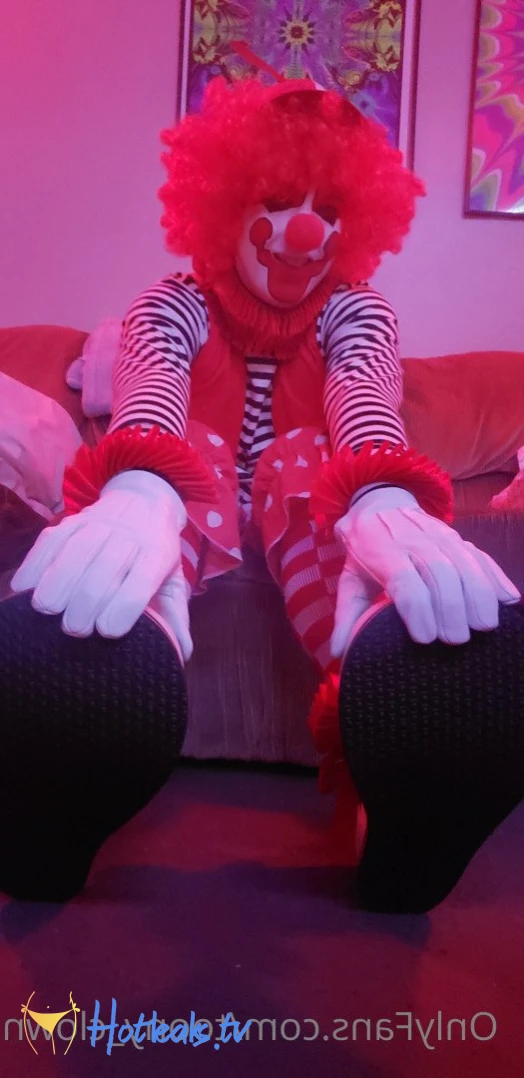 Trixy the Clown [ toony_clown ] Onlyfans leaked photo 2637230 on Hotleaks.tv