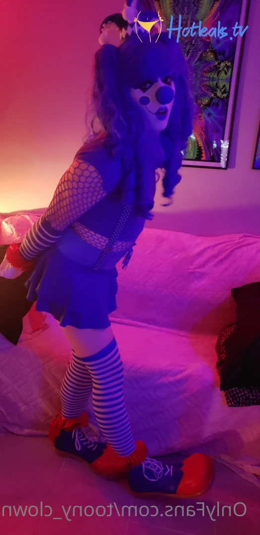 Trixy the Clown [ toony_clown ] Onlyfans leaked photo 7665742 on Hotleaks.tv