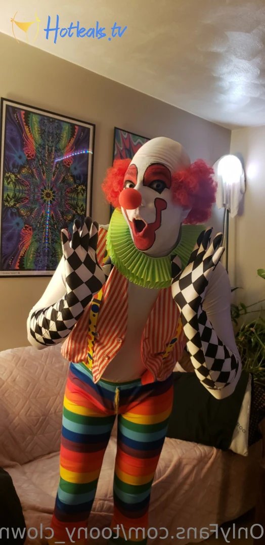 Trixy the Clown [ toony_clown ] Onlyfans leaked photo 7665800 on Hotleaks.tv