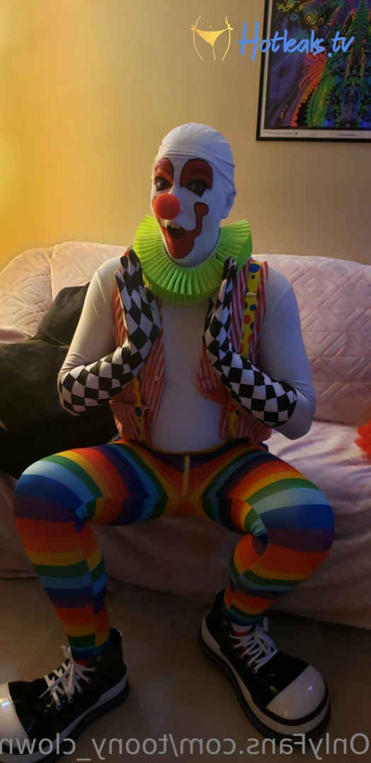 Trixy the Clown [ toony_clown ] Onlyfans leaked photo 7665817 on Hotleaks.tv