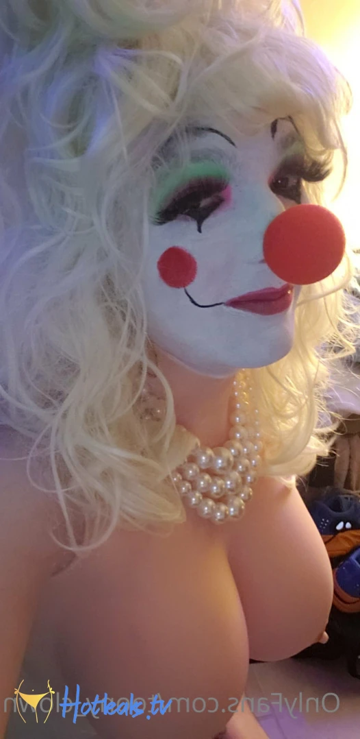 Trixy the Clown [ toony_clown ] Onlyfans leaked photo 7665954 on Hotleaks.tv