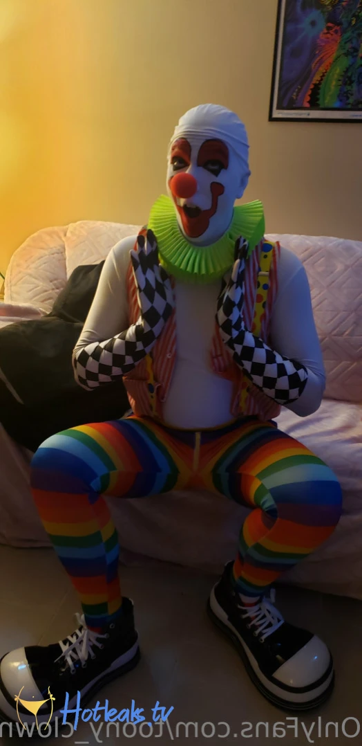 Trixy the Clown [ toony_clown ] Onlyfans leaked photo 7666018 on Hotleaks.tv