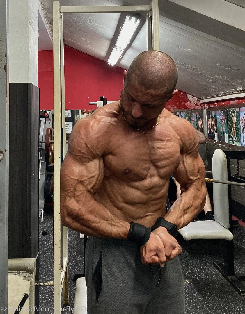 Chad Muscle😈 Top 3.3% [ tozifitness ] Onlyfans leaked photo 2894792 on Hotleaks.tv